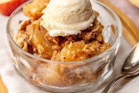 Hazelnut Toffee Apple Crumble Recipe: Crunchy Autumn Dessert