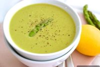 Light Asparagus Cream Soup Recipe – Low-Calorie & Luscious