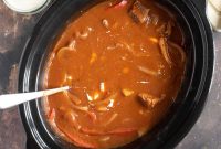 Hearty Slow Cooker Beef Goulash Recipe for Tender, Savory Meals
