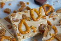 Cookie Butter White Chocolate Bark Recipe | Crunchy Cookie Butter Bark