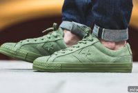 Converse Star Player Ox in Green: Stylish Picks and Outfit Ideas