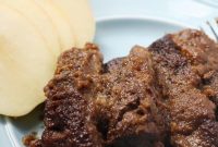 Slow Cooker Boneless Apple-Braised Short Ribs