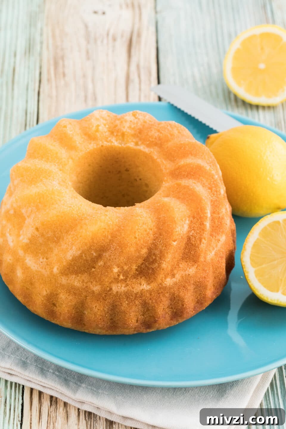 lemon yogurt bundt cake with oil