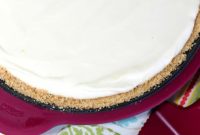Classic Lemon Cream Pie Recipe: Zesty, Silky Dessert Guide