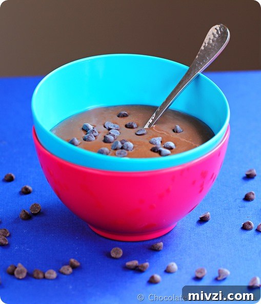 Chocolate Banana Breakfast Pudding Chocolate Banana Breakfast Pudding: https://chocolatecoveredkatie.com/2014/09/03/chocolate-banana-bread-bowl/