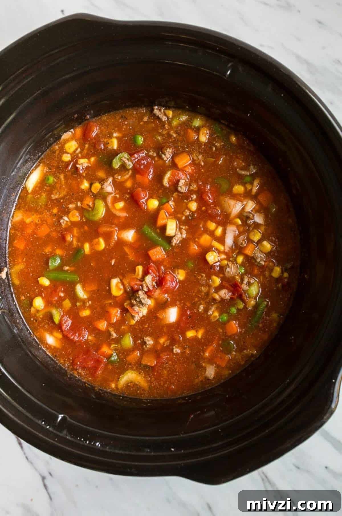 Beef and vegetable soup in the slow cooker 