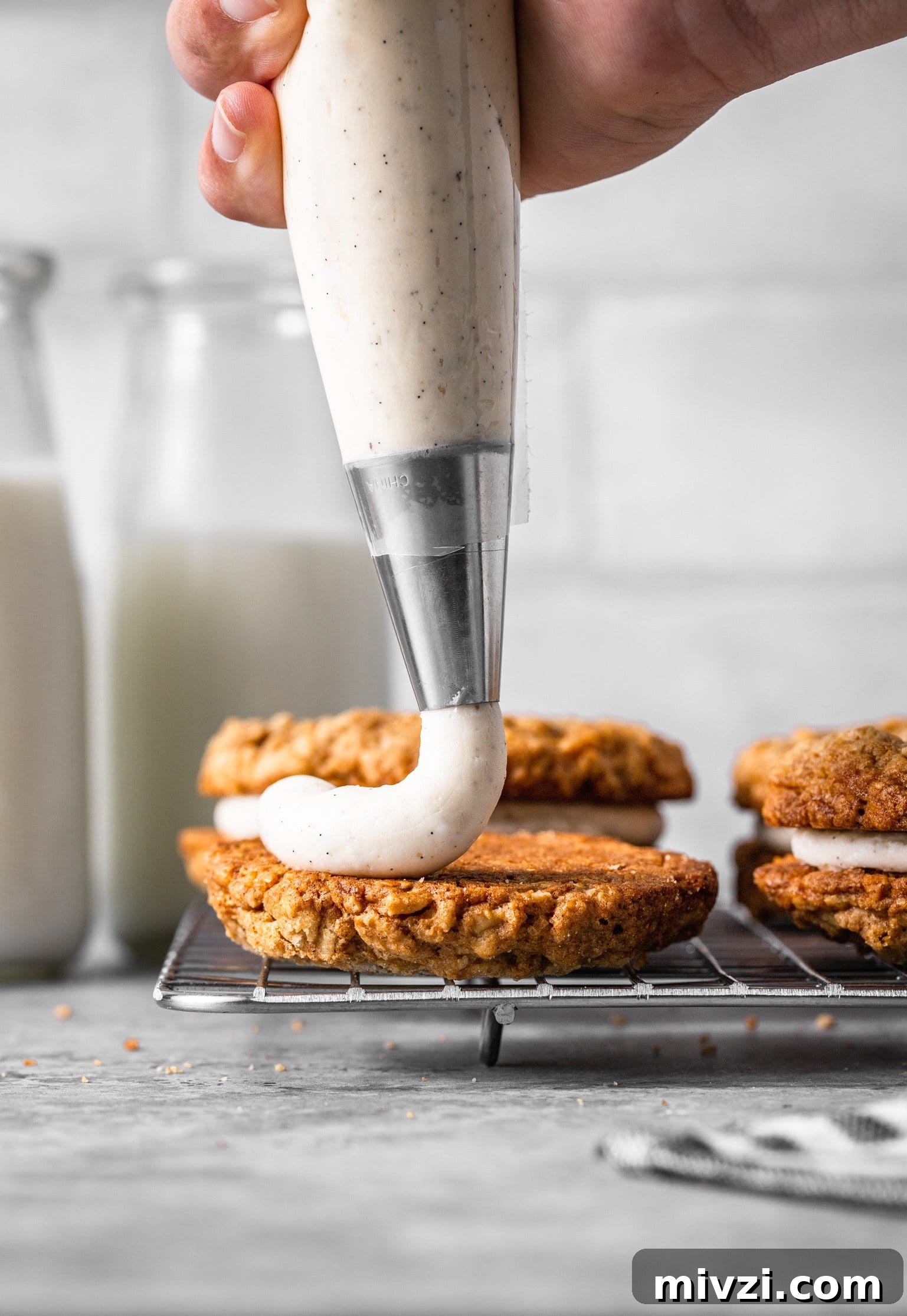 Quick Double Vanilla Buttercream Recipe in 5 Minutes 4 Homemade Oatmeal Creme Pies with Vanilla Bean Creme Filling