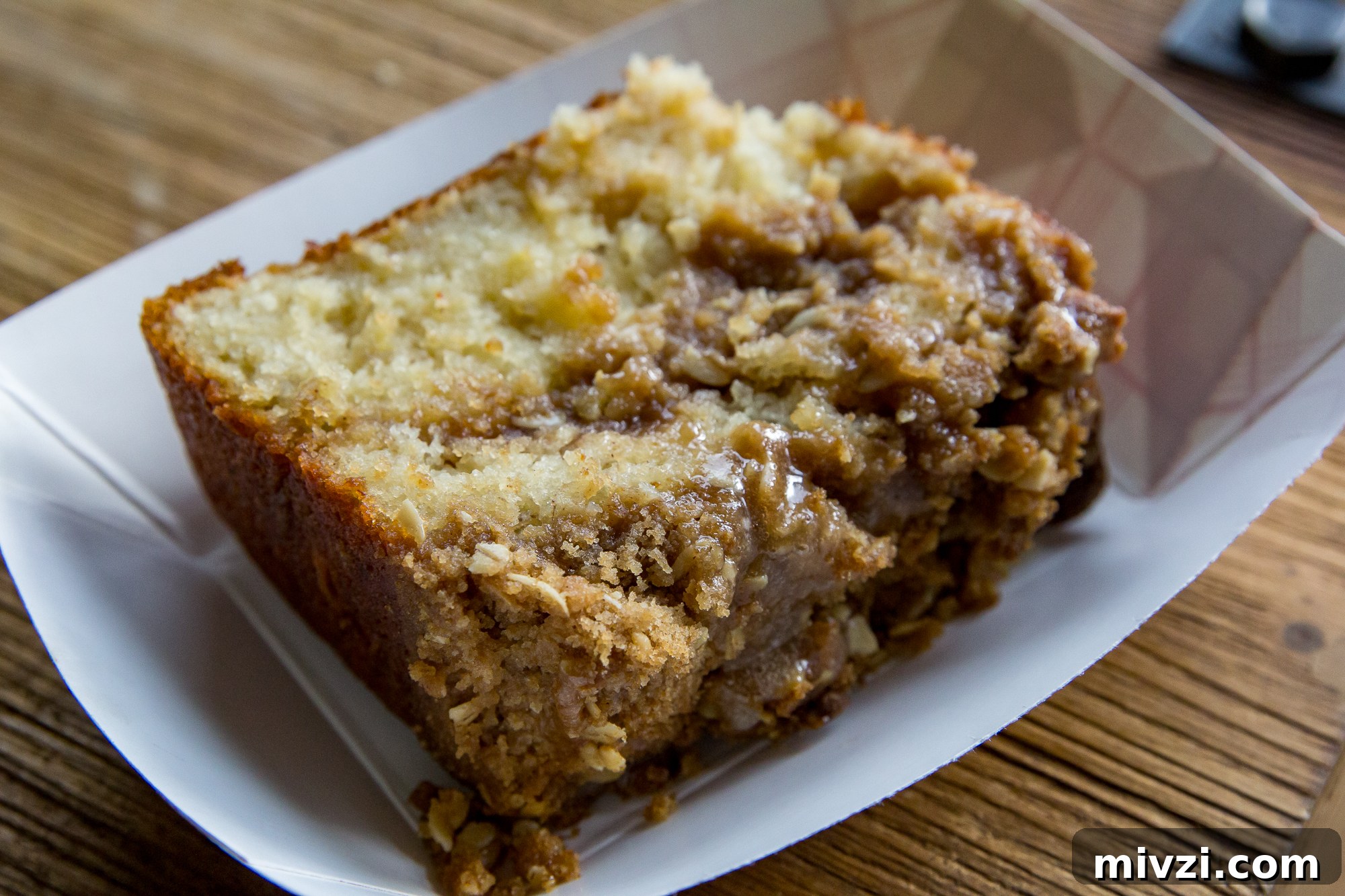 Moist Banana Coffee Cake Recipe for Quick Morning Baking 5 Banana Coffee Cake close-up