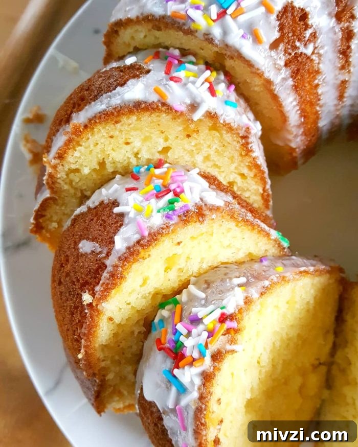 Moist Vanilla Pudding & Sour Cream Bundt Cake (Box Mix) 2 Vanilla Pudding Sour Cream Bundt Cake