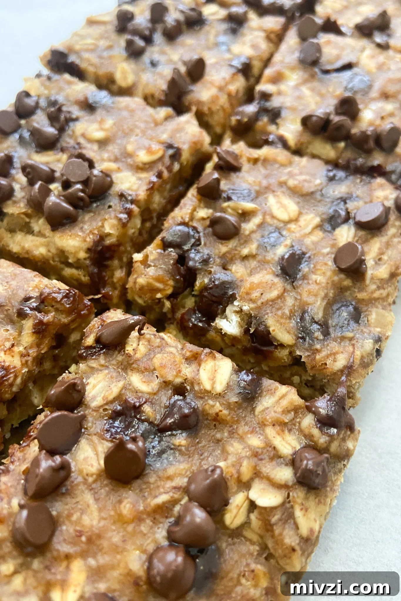Banana Peanut Butter Protein Bars: No-Bake Snack Recipe 7 Peanut butter banana bars