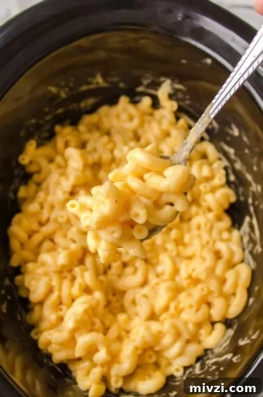 macaroni and cheese cooked in a crock pot