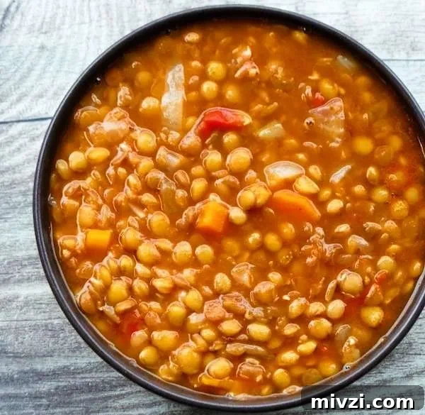Homemade easy lentil soup recipe! This healthy lentil recipe is gluten-free, vegan and very few ingredients are needed! A great vegan weeknight dinner for a cold day!