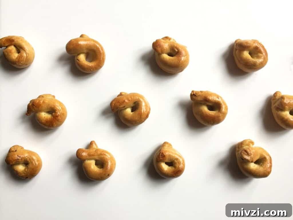 Cold and Room-Temperature Appetizers: 30 Make-Ahead Ideas 33 italian oil crackers on a table.