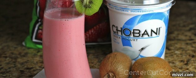 strawberry smoothie.jpg Strawberry smoothie